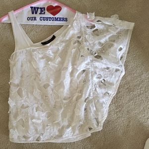 BCBG white 3D petal blouse sz xxs